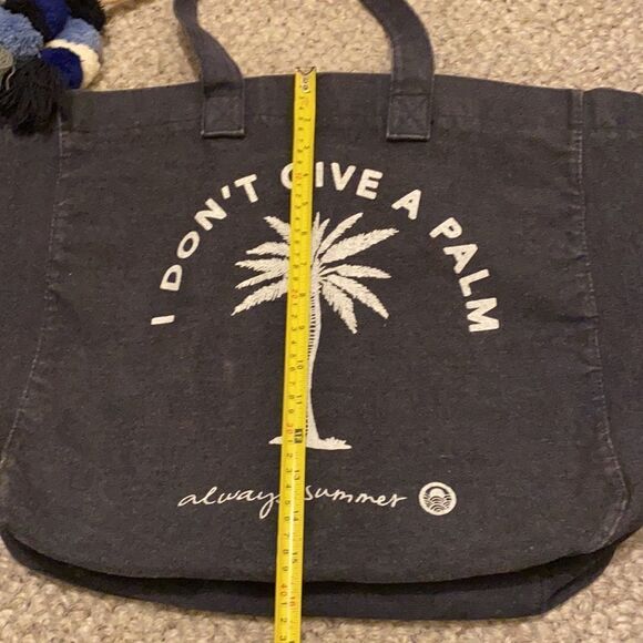 SUNDRY beach/ summer bag in very good condition.  “I don’t give a palm “ - Picture 8 of 12